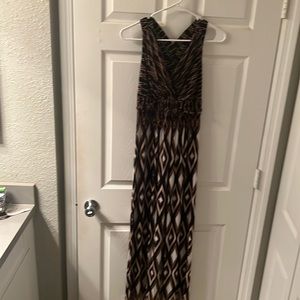 BLACK AND TAN MAXI DRESS